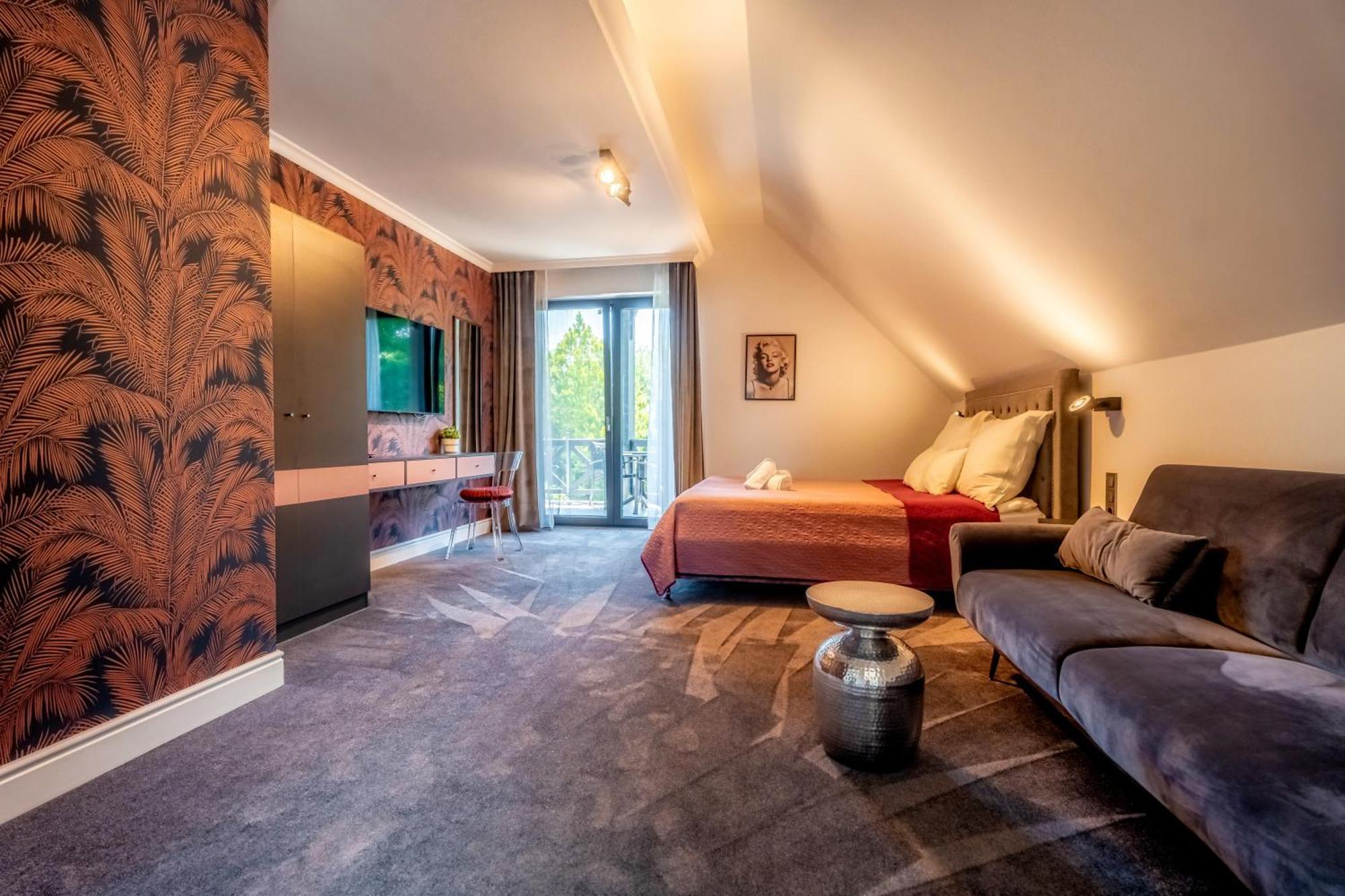Villa Viktoria Balatonfüred Exteriör bild